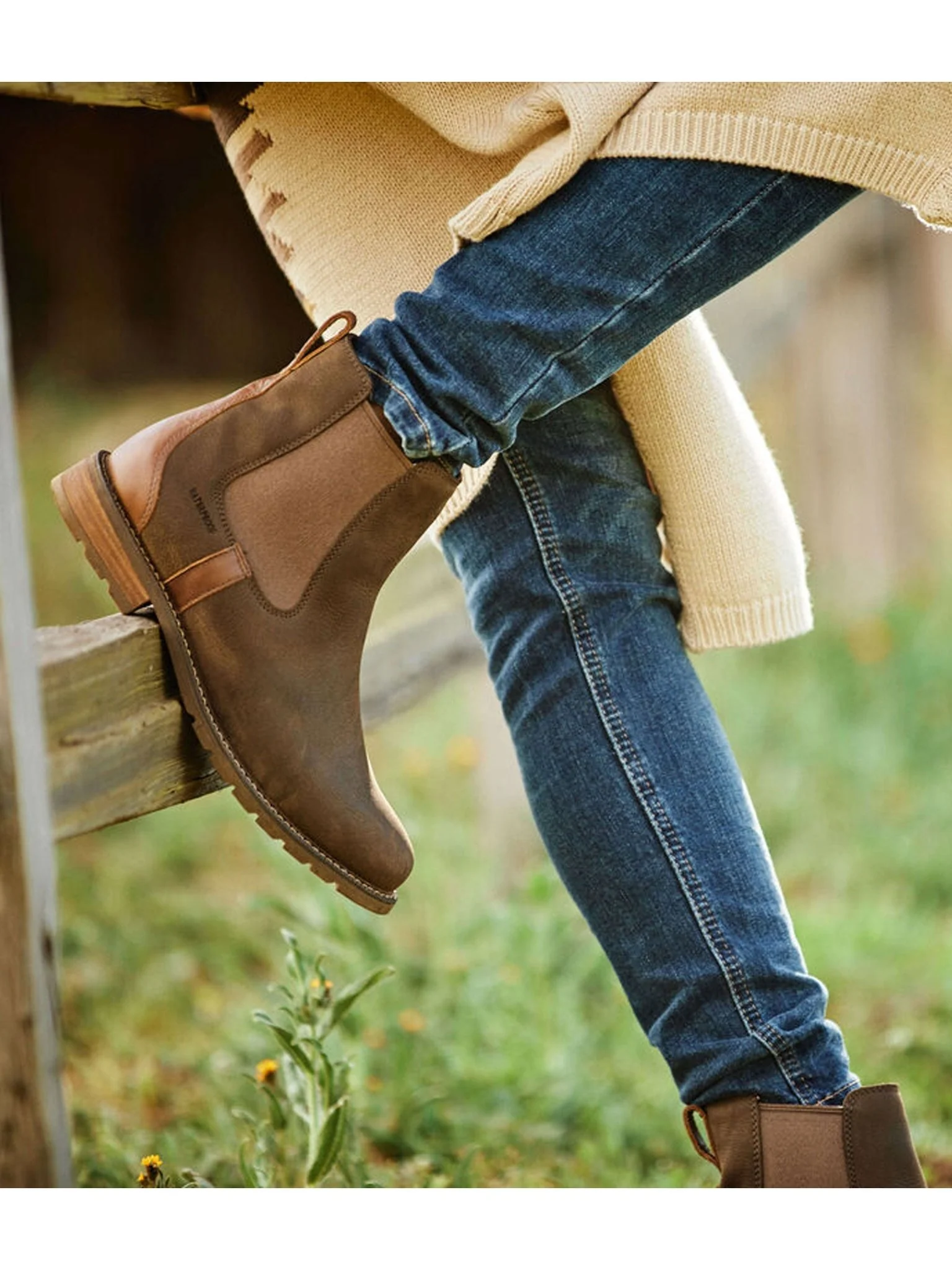 Ariat Wexford Waterproof Ladies Country Chelsea Boot / Dealer Womens - Image 10